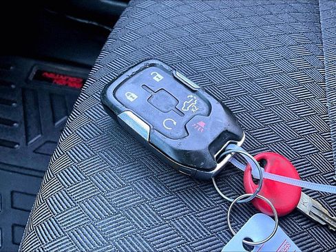 Used 2019 GMC Sierra 1500 SLE w/ SLE Value Package image 10