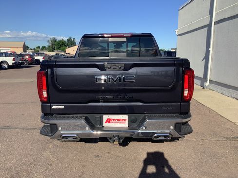 Used 2024 GMC Sierra 1500 SLT w/ SLT Premium Plus Package AWD/4WD image 6