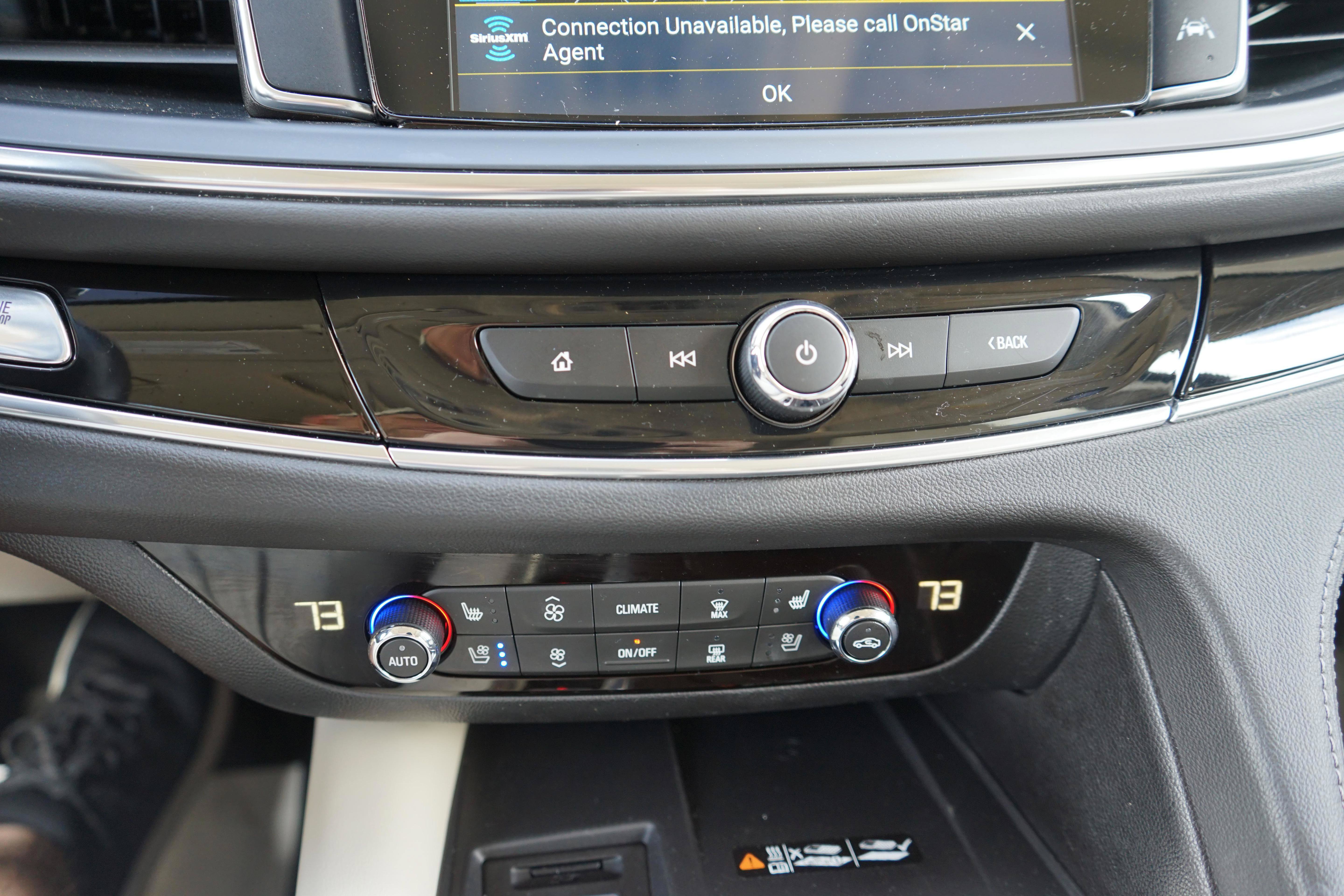 Used 2023 Buick Enclave Avenir AWD/4WD image 16