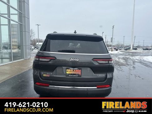 Used 2023 Jeep Grand Cherokee L Laredo w/ Luxury Tech Group I image 10