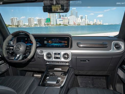Used 2025 Mercedes-Benz G 63 AMG 4MATIC image 11
