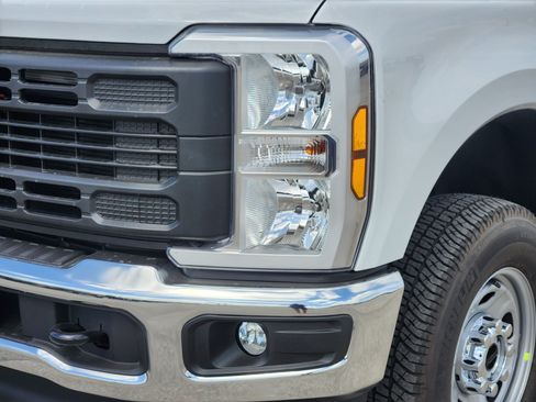 New 2026 Ford F250 XL AWD/4WD image 6