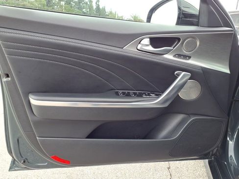 Used 2022 Kia Stinger GT2 image 21