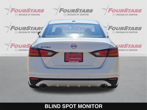 New 2025 Nissan Altima 2.5 SV image 5