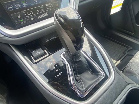 Used 2025 Subaru Outback Premium w/ Popular Package #1 image 20