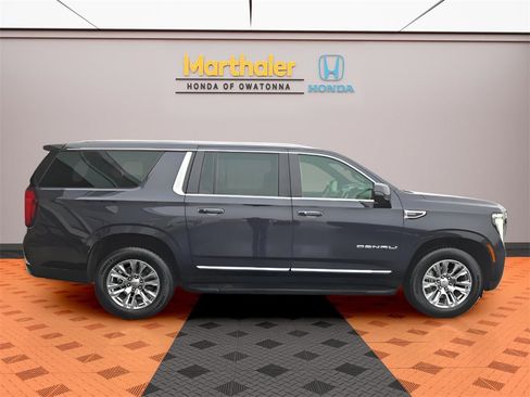 Used 2025 GMC Yukon XL Denali image 6