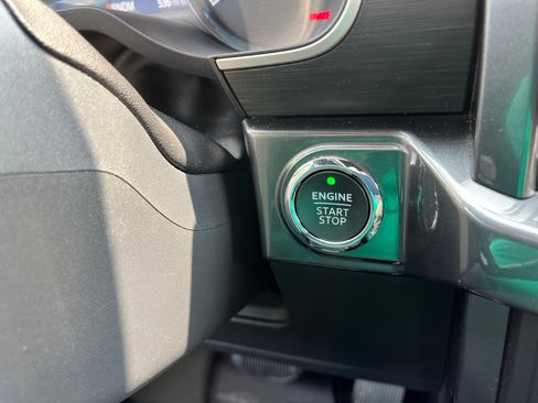 Used 2022 Ford F150 XLT w/ Equipment Group 302A High image 36