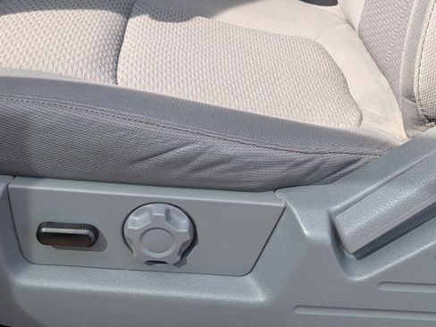 Used 2013 Ford F150 XLT w/ Luxury Equipment Group image 12