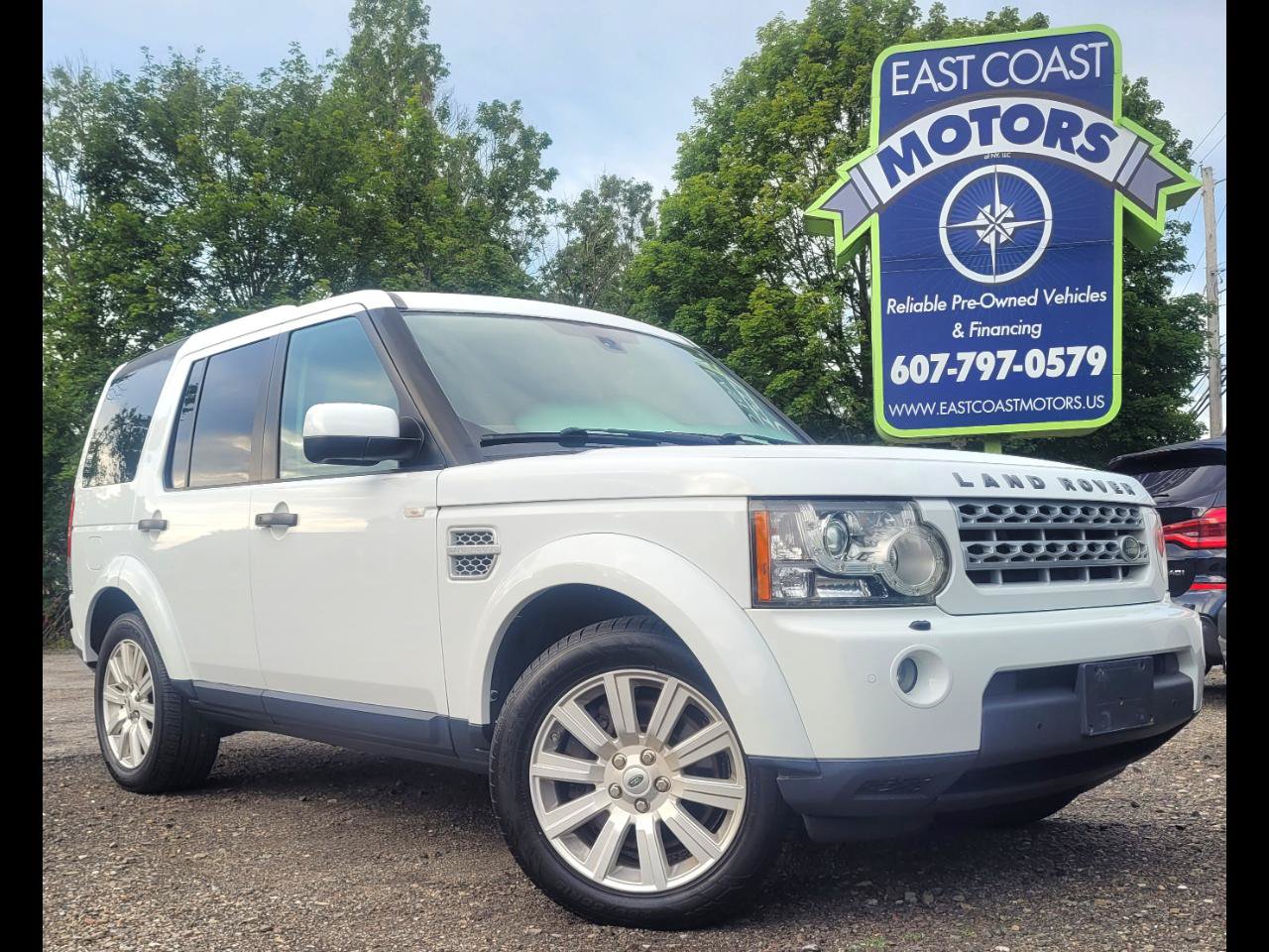 Used 2013 Land Rover LR4 HSE w/ HSE Pkg AWD/4WD image 1