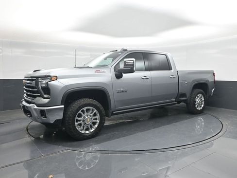 Used 2024 Chevrolet Silverado 2500 LTZ w/ LTZ Texas Edition AWD/4WD image 31