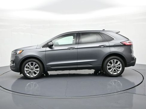 Used 2024 Ford Edge Titanium AWD/4WD image 9