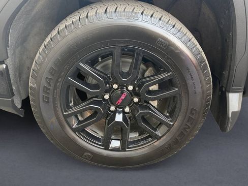 Used 2024 GMC Sierra 1500 Elevation w/ LPO, GMC Protection Package AWD/4WD image 9