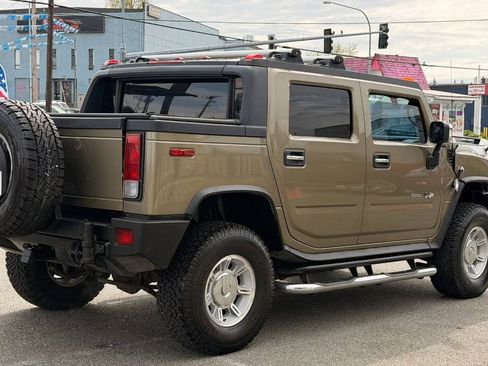 Used 2005 HUMMER H2 SUT w/ Preferred Equipment Group AWD/4WD image 5