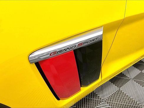Used 2012 Chevrolet Corvette Grand Sport w/ 4LT Preferred Equipment Group RWD image 14