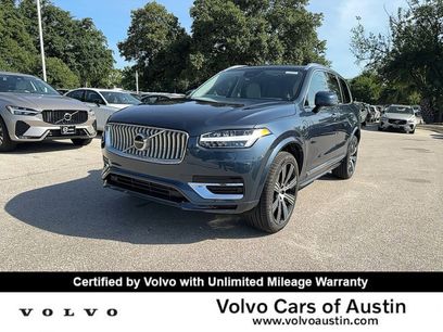New 2025 Volvo XC90 T8 Core w/ Climate Package