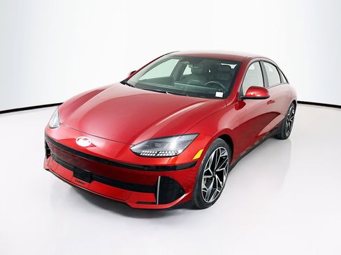 Used 2024 Hyundai Ioniq 6 SEL RWD image 3