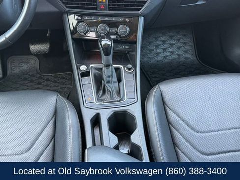 Used 2024 Volkswagen Jetta SEL image 16