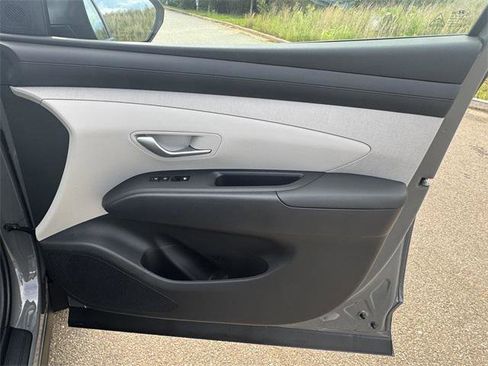 New 2025 Hyundai Tucson SEL image 14