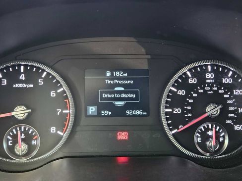 Used 2021 Kia Telluride LX image 33