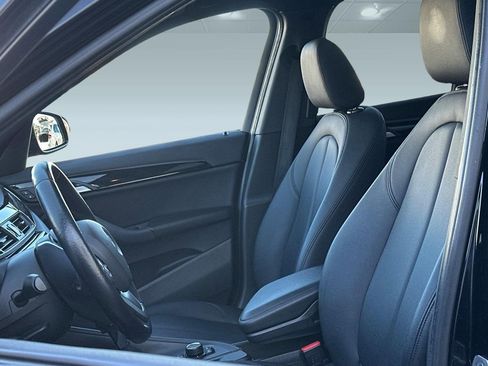 Used 2017 BMW X1 sDrive28i image 5