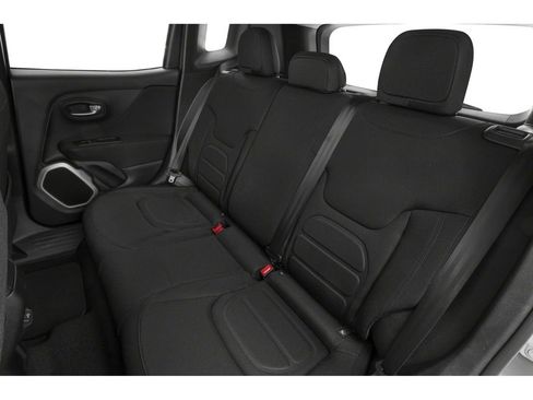 Used 2019 Jeep Renegade Altitude w/ Quick Order Package 2XM FWD image 8