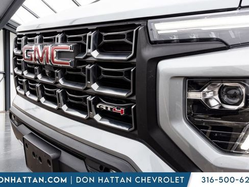 Used 2023 GMC Canyon AT4 w/ AT4 Premium Package AWD/4WD image 29