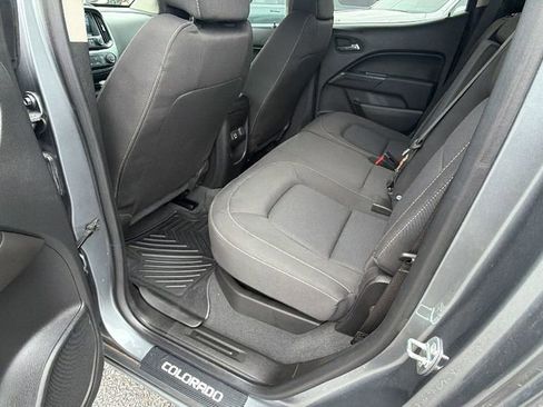 Certified 2022 Chevrolet Colorado LT w/ LT Convenience Package image 20