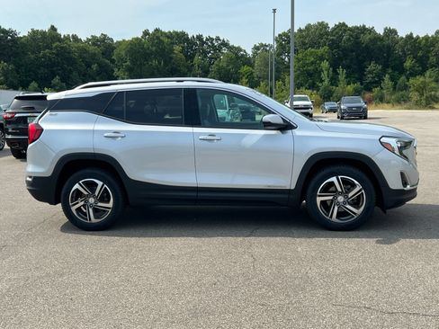 Certified 2018 GMC Terrain SLT w/ Preferred Package AWD/4WD image 49