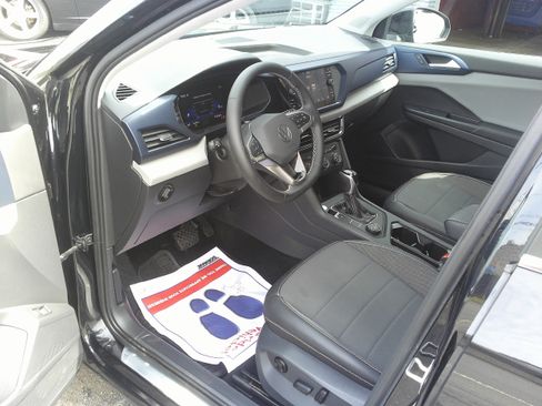 Used 2022 Volkswagen Taos SE w/ IQ.Drive SE Package AWD/4WD image 20