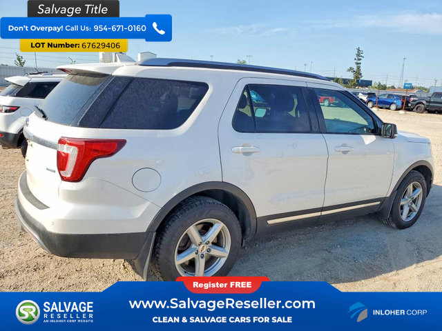 Used 2016 Ford Explorer XLT w/ Equipment Group 202A AWD/4WD image 4