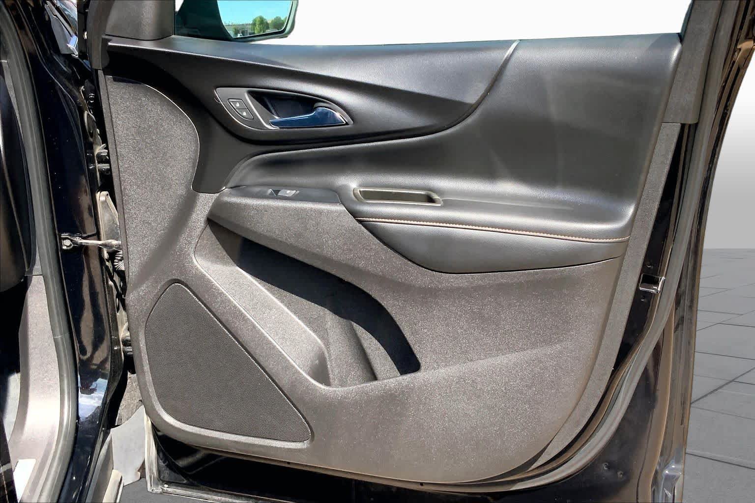Used 2019 Chevrolet Equinox Premier AWD/4WD image 22