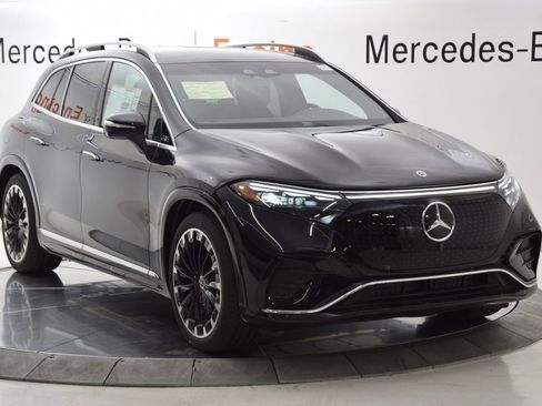 New 2026 Mercedes-Benz EQS 550 4MATIC SUV image 8