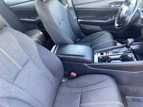 Used 2023 Honda Accord Sport image 11