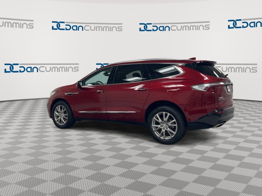 Used 2023 Buick Enclave Essence w/ Experience Buick Package AWD/4WD image 6