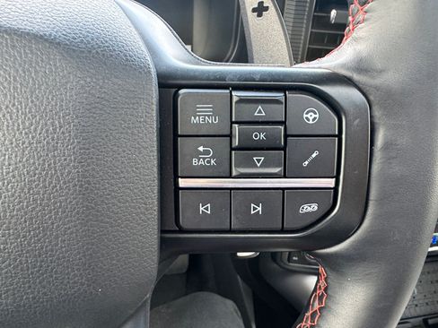 Used 2025 Ford F150 Raptor AWD/4WD image 26