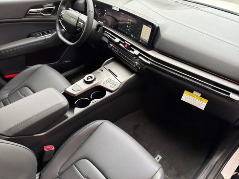 New 2026 Kia Sportage SX Prestige AWD/4WD image 16