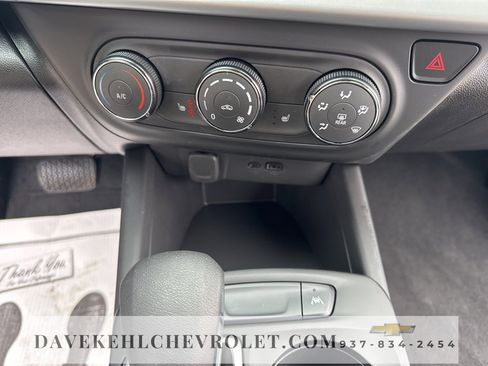 Used 2025 Chevrolet Trax RS w/ Driver Confidence Package image 24