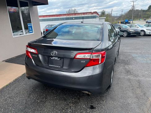 Used 2012 Toyota Camry SE image 6
