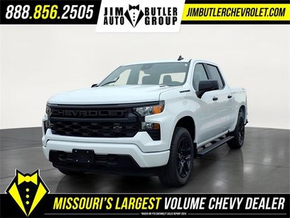 New 2026 Chevrolet Silverado 1500 Custom w/ LPO, Dark Essentials Package