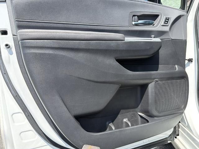 Used 2023 Toyota Sienna XSE AWD/4WD image 10