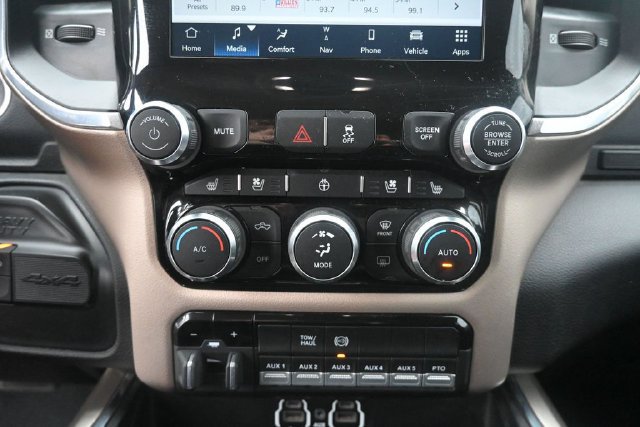 Used 2022 RAM 4500 Laramie AWD/4WD image 54