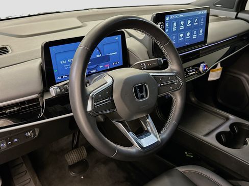 Used 2025 Honda Prologue Touring image 18