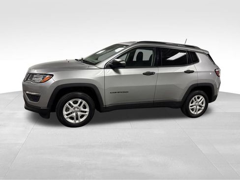 Used 2021 Jeep Compass Sport w/ Cold Weather Group image 9