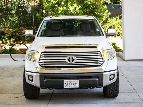 Used 2015 Toyota Tundra Limited w/ Limited Premium Package RWD image 2