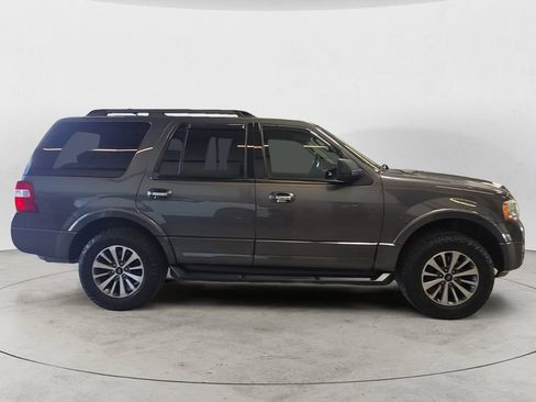 Used 2015 Ford Expedition XLT AWD/4WD image 7