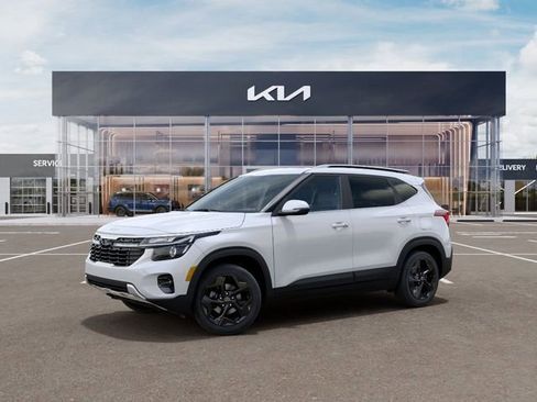 New 2026 Kia Seltos EX FWD image 3