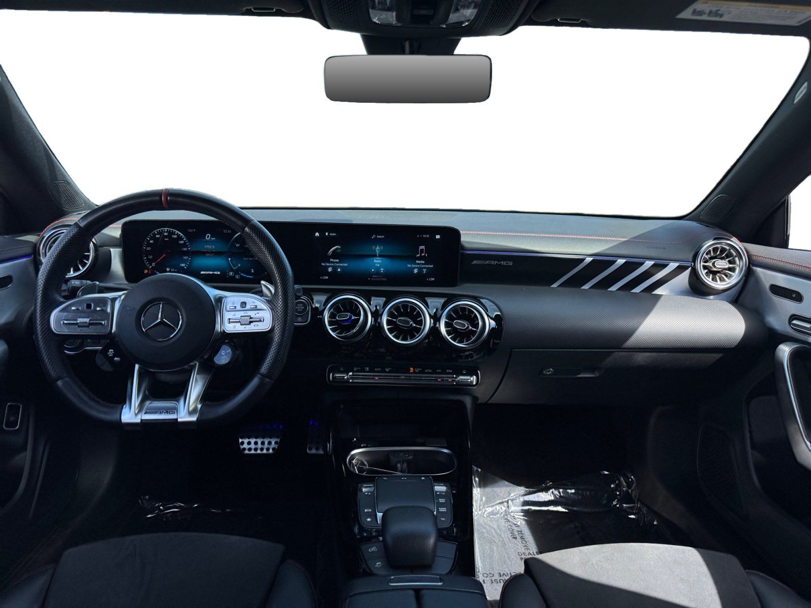 Used 2022 Mercedes-Benz CLA 35 AMG 4MATIC w/ AMG Night Package image 10