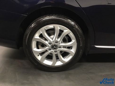 Used 2018 Mercedes-Benz C 300 4MATIC Sedan image 18