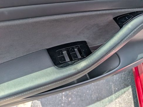 Used 2020 Tesla Model 3 Performance AWD/4WD image 10