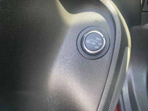 Used 2024 Buick Envista Avenir image 39